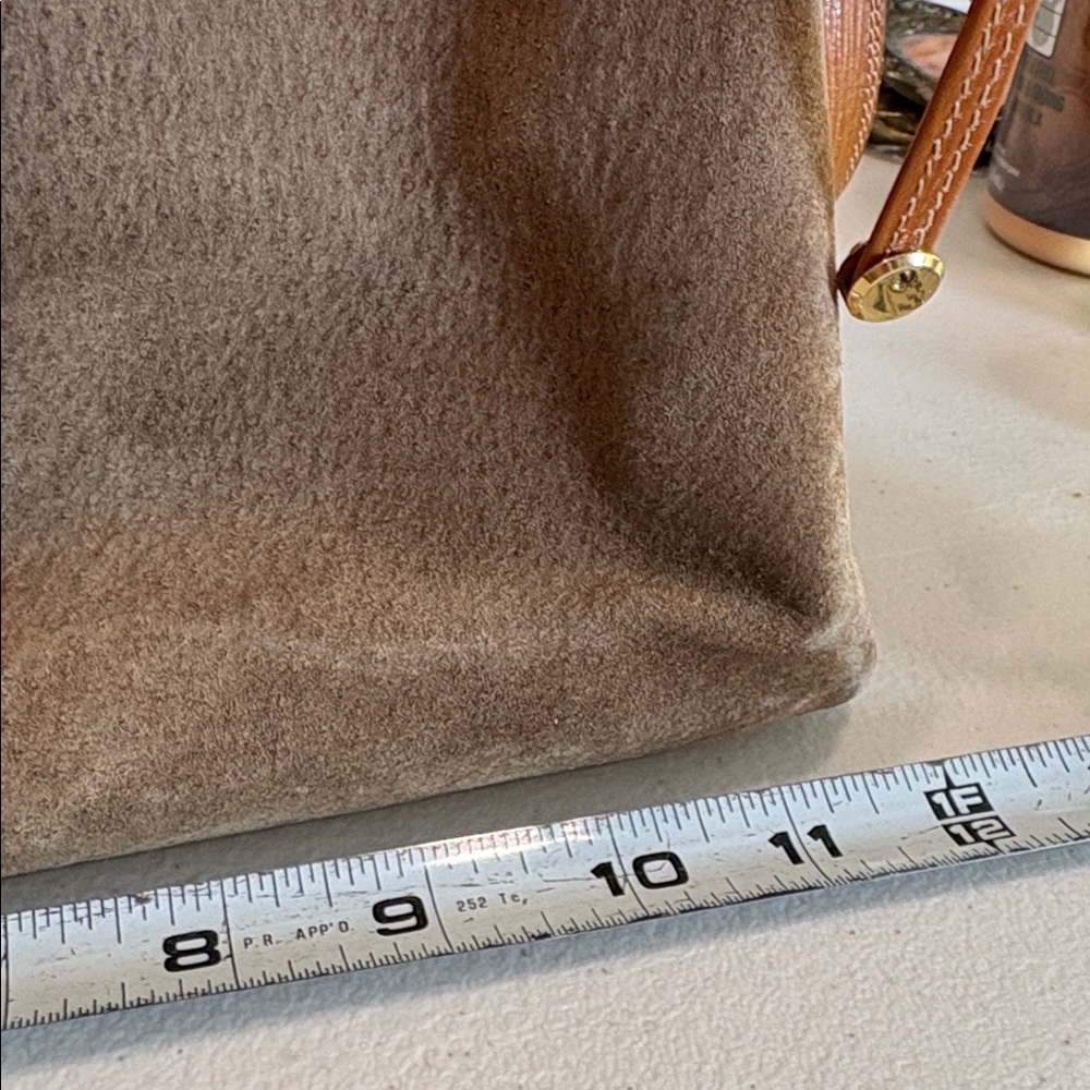 Celine Vintage Suede Leather Bucket Bag—STUNNING!! Excellent Condition!! - Picture 12 of 13